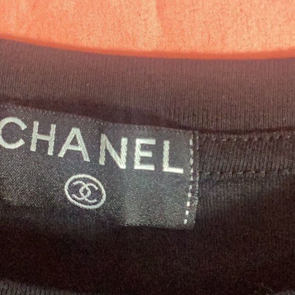 Chanel Black Graphic Tee for Men - Picture 4 of 8